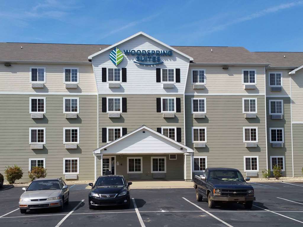 Hotel Woodspring Topeka